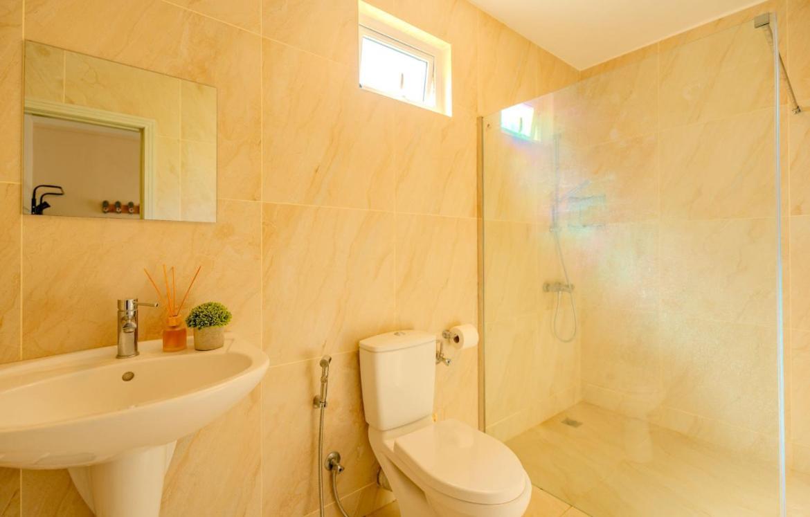 Pereybere Beach Paradise 4 Bedroom Apt Ngoại thất bức ảnh
